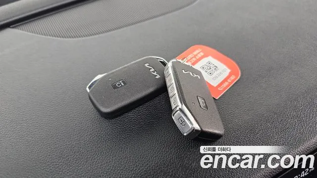 2022 Kia The New Niro 1.6 HEV Sold VIN KNACE81CGNA513722 – side profile