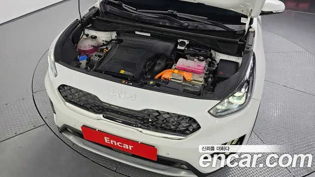 2022 Kia The New Niro 1.6 HEV Sold VIN KNACE81CGNA513722 – trunk area