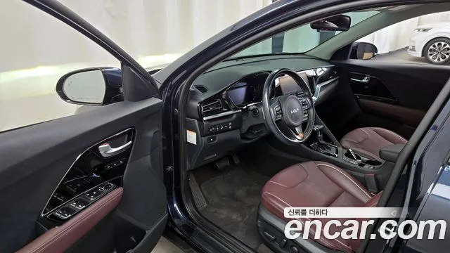 2022 Kia The New Niro 1.6 Hev Sold VIN KNACE81CGNA526489 – front exterior