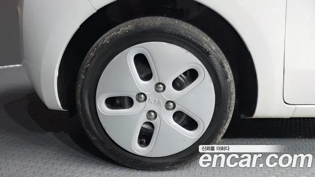 2017 Kia Ray VAN Deluxe VIN KNACF911BHT159811