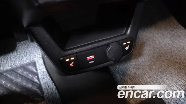 2021 Kia The New Ray Van Sold VIN KNACF911BMT244925 – trunk area 2021 Kia The New Ray Van Sold VIN KNACF911BMT244925 – trunk area