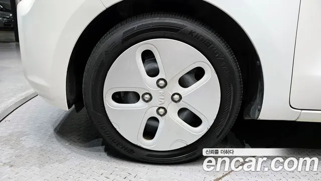 2021 Kia The New Ray Van Sold VIN KNACF911BMT244925 – photo 12 2021 Kia The New Ray Van Sold VIN KNACF911BMT244925 – photo 12