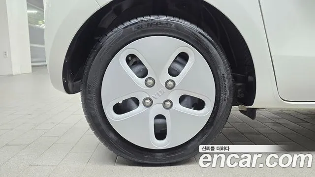 2021 Kia The New Ray Van Sold VIN KNACF911BMT245149 – photo 12