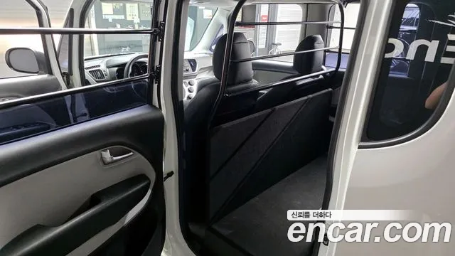 2021 Kia The New Ray Van Sold VIN KNACF911BMT246277 – photo 12
