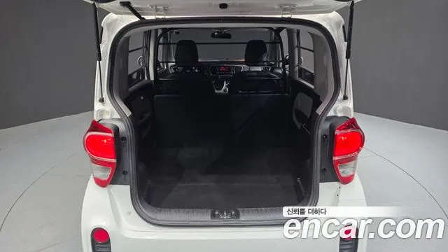 2021 Kia The New Ray Van Sold VIN KNACF911BMT256666 – interior seats