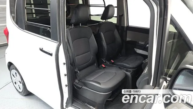 2021 Kia The New Ray Van Sold VIN KNACF911BMT259050 – photo 18