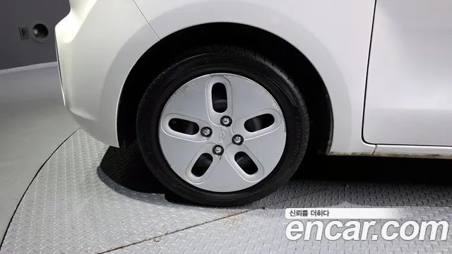 2022 Kia The New Ray Van Sold VIN KNACF911BNT295250 – trunk area
