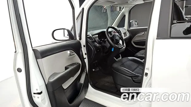 2022 Kia The New Ray Van Sold VIN KNACF911BNT295730 – photo 18