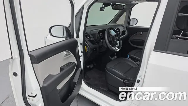 2024 Kia The New Kia Ray Van Sold VIN KNACF911BRT400049 – exterior detail 2024 Kia The New Kia Ray Van Sold VIN KNACF911BRT400049 – exterior detail