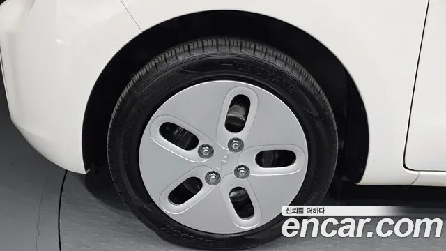 2022 Kia The New Ray Standard Sold VIN KNACG811BNT289712 – interior seats