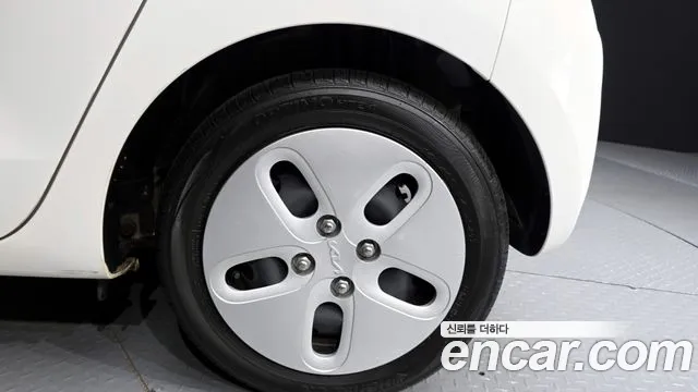2022 Kia The New Ray Standard Sold VIN KNACG811BNT302813 – photo 28