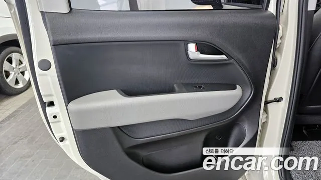 2025 Kia The New Kia Ray Prestige Sold VIN KNACG811BST415326 – interior seats