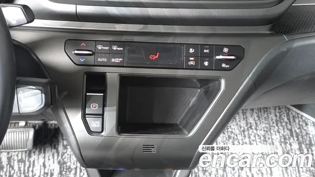 2024 Kia The New Kia Ray EV Air Sold VIN KNACG81AFRT002732 – interior seats