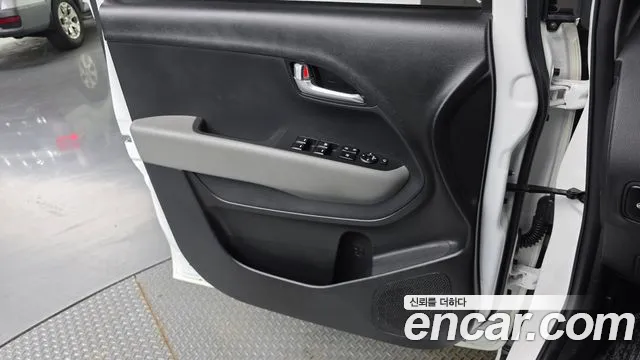 2024 Kia The New Kia Ray EV Air Sold VIN KNACG81AFRT002732 – photo 18