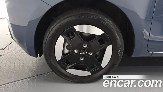 2024 Kia The New Kia Ray EV Air Sold VIN KNACG81AFRT005731 – trunk area 2024 Kia The New Kia Ray EV Air Sold VIN KNACG81AFRT005731 – trunk area