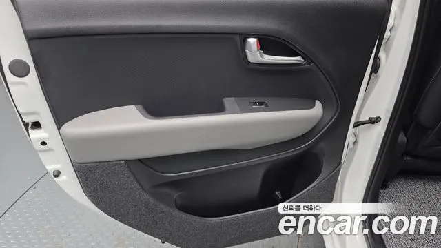 2024 Kia The New Kia Ray EV Air Sold VIN KNACG81AFRT006054 – photo 15
