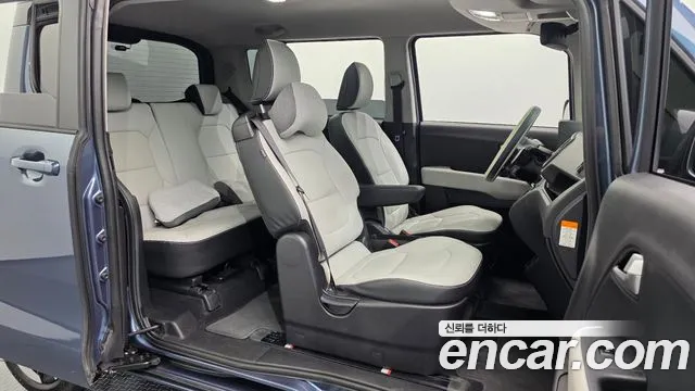 2024 Kia The New Kia Ray EV Air Sold VIN KNACG81AFRT007157 – exterior detail