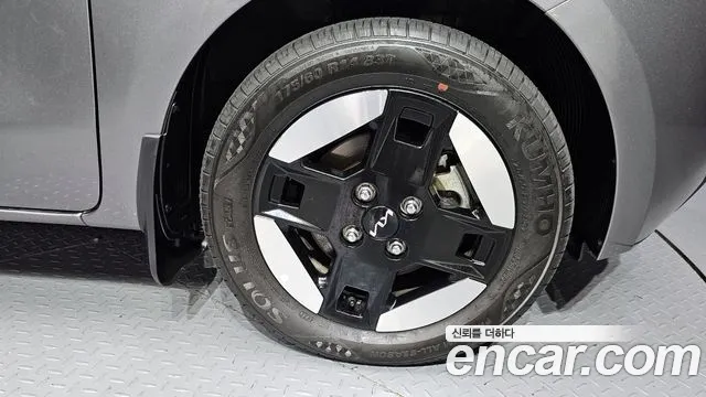 2024 Kia The New Kia Ray EV Air Sold VIN KNACG81AFRT008685 – interior seats 2024 Kia The New Kia Ray EV Air Sold VIN KNACG81AFRT008685 – interior seats
