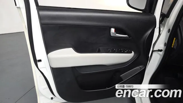 2024 Kia The New Kia Ray EV Air Sold VIN KNACG81AFRT008890 – photo 26