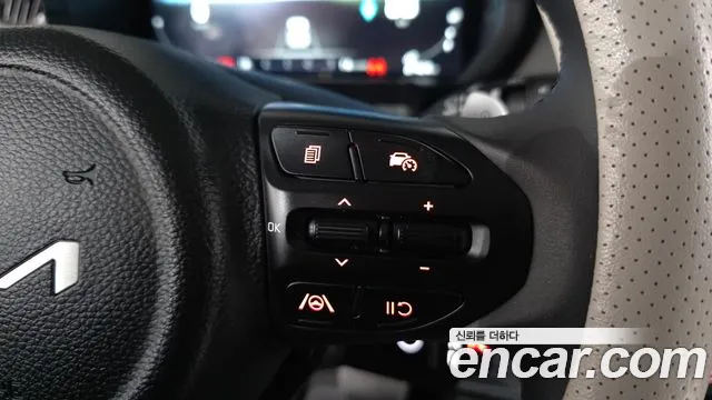 2024 Kia The New Kia Ray EV Air Sold VIN KNACG81AFRT008890 – photo 33