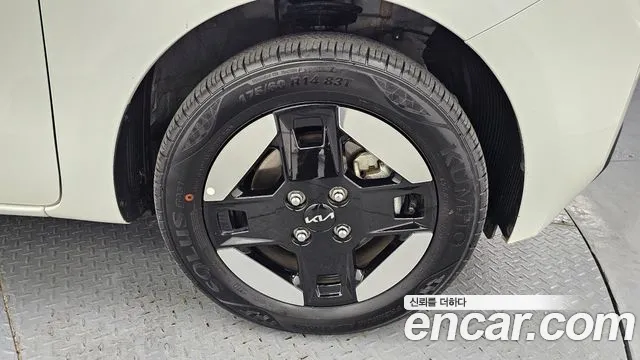 2024 Kia The New Kia Ray EV Air Sold VIN KNACG81AFRT008969 – undercarriage 2024 Kia The New Kia Ray EV Air Sold VIN KNACG81AFRT008969 – undercarriage