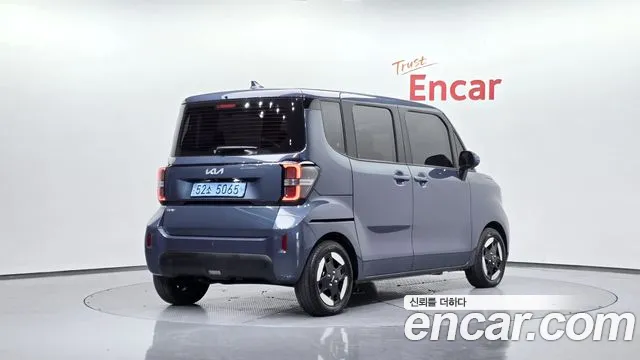 2024 Kia The New Kia Ray EV Air VIN KNACG81AFRT009897