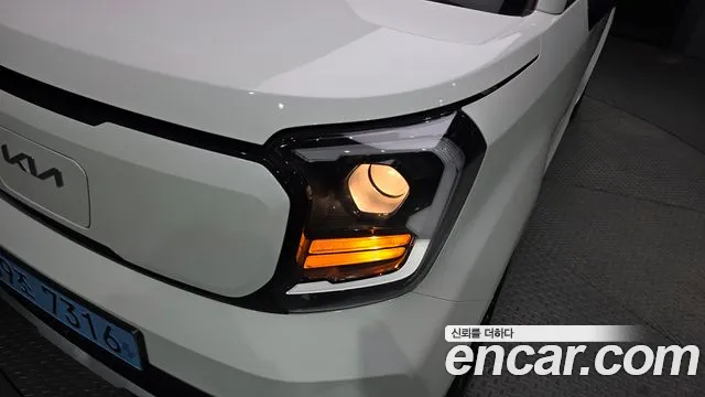2024 Kia The New Kia Ray EV Air Sold VIN KNACG81AFRT013455 – side profile