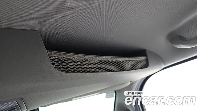 2025 Kia The New Kia Ray EV Air Sold VIN KNACG81AFST018613 – interior seats