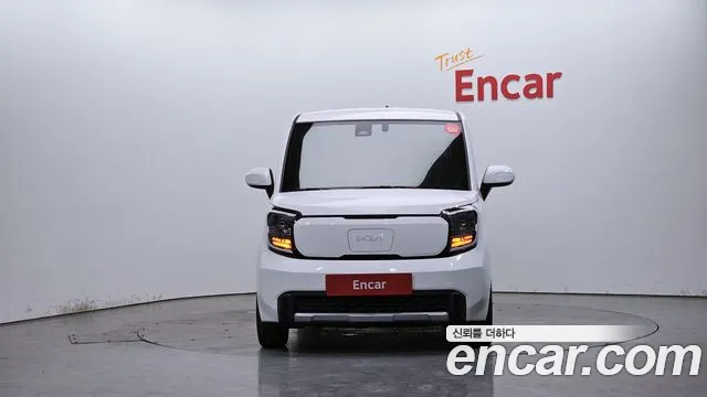 2024 Kia The New Kia Ray EV Van Sold VIN KNACG91AFRT008245 – side profile