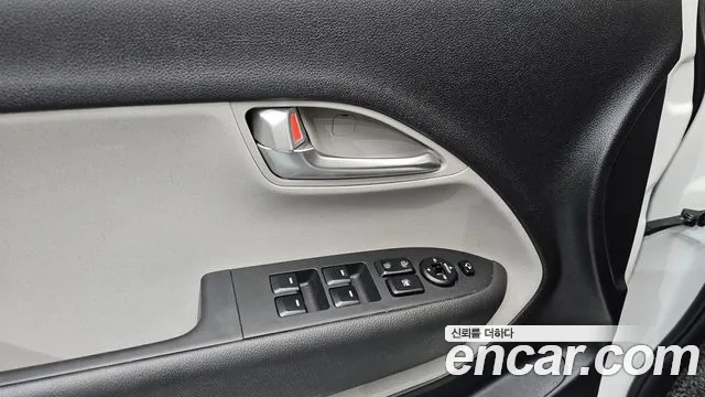 2024 Kia The New Kia Ray EV Van Sold VIN KNACG91AFRT008245 – exterior detail