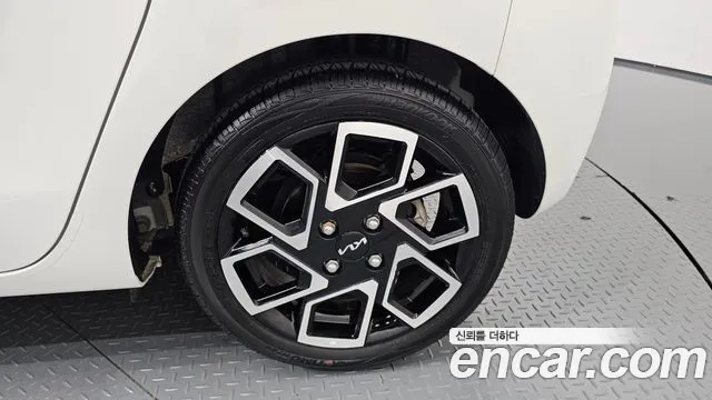 2023 Kia The New Kia Ray Signature Sold VIN KNACH811BPT350864 – rear exterior