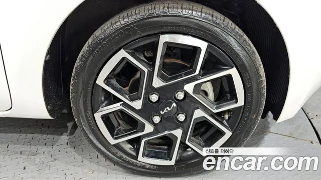 2023 Kia The New Kia Ray Signature Sold VIN KNACH811BPT366145 – trunk area 2023 Kia The New Kia Ray Signature Sold VIN KNACH811BPT366145 – trunk area