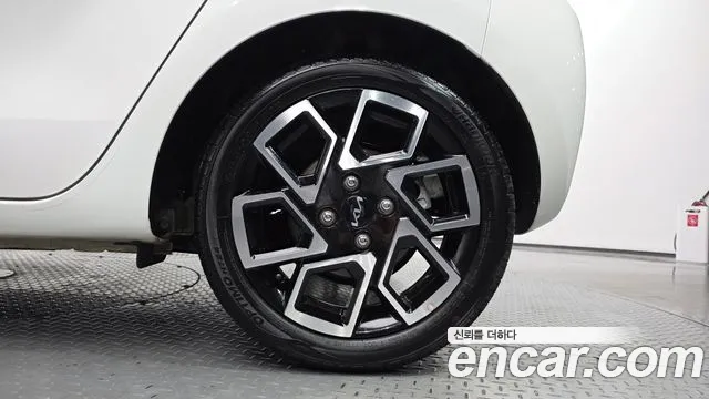 2024 Kia The New Kia Ray Signature VIN KNACH811BRT401411
