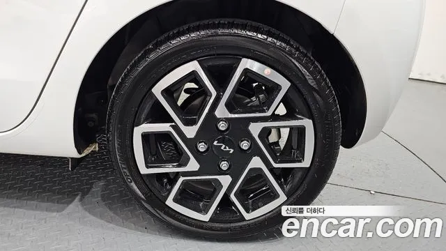 2025 Kia The New Kia Ray Signature Sold VIN KNACH811BST415886 – photo 18