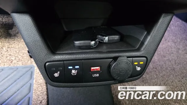 2025 Kia The New Kia Ray Signature Sold VIN KNACH811BST429049 – interior seats