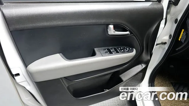 2021 Kia The New Ray Prestige Sold VIN KNACJ811BMT265942 – interior seats