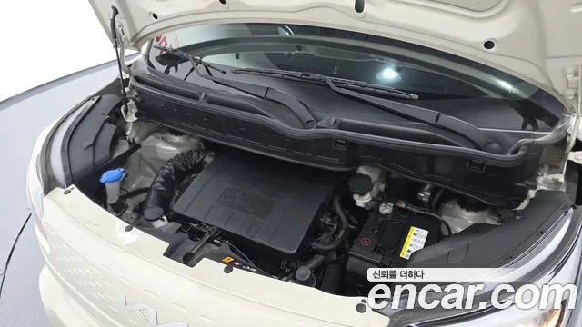 2022 Kia The New Ray Prestige VIN KNACJ811BNT274865
