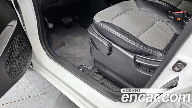 2022 Kia The New Ray Best Selection Sold VIN KNACJ811BNT300807 – side profile