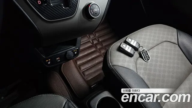 2022 Kia The New Ray Prestige Sold VIN KNACJ811BNT306593 – interior seats