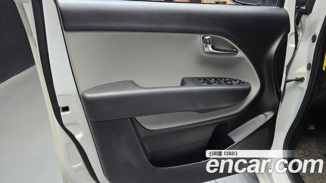 2017 Kia Ray Prestige Sold VIN KNACK811BHT170084 – interior seats