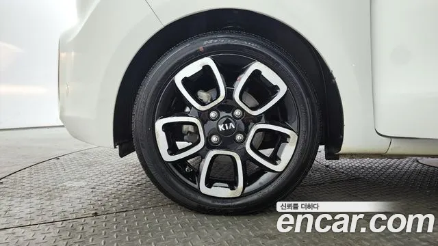 2018 Kia The New Ray Prestige Sold VIN KNACK811BJT179424 – engine bay