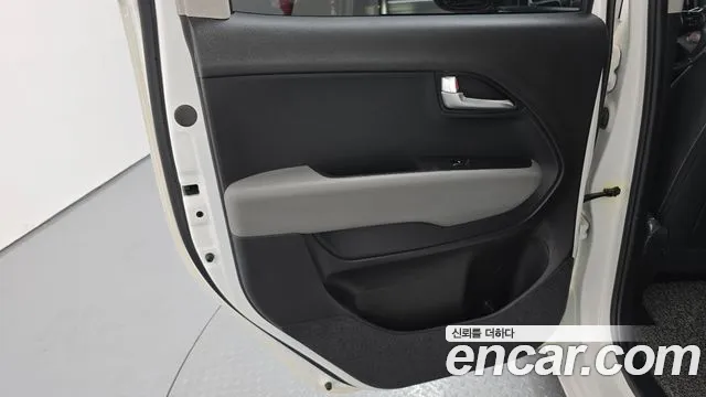 2021 Kia The New Ray Signature Sold VIN KNACK811BMT244032 – exterior detail 2021 Kia The New Ray Signature Sold VIN KNACK811BMT244032 – exterior detail
