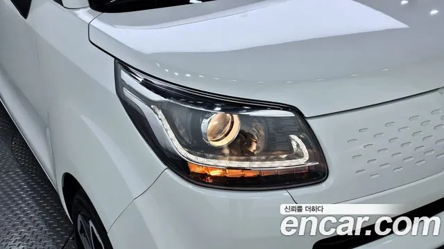 2021 Kia The New Ray Signature VIN KNACK811BMT255498