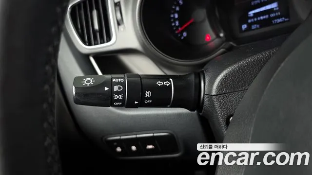 2021 Kia The New Ray Signature Sold VIN KNACK811BMT255937 – interior seats 2021 Kia The New Ray Signature Sold VIN KNACK811BMT255937 – interior seats