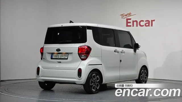2021 Kia The New Ray Signature Sold VIN KNACK811BMT255937 – photo 13 2021 Kia The New Ray Signature Sold VIN KNACK811BMT255937 – photo 13
