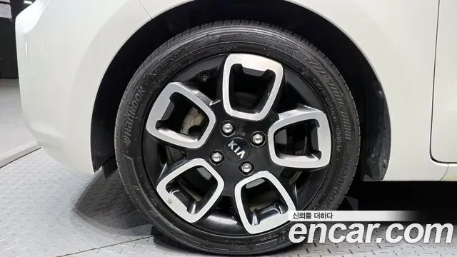 2021 Kia The New Ray Signature VIN KNACK811BMT261866
