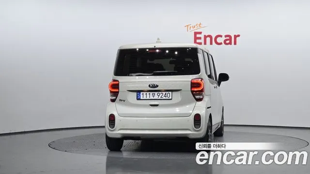2021 Kia The New Ray Signature Sold VIN KNACK811BMT266334 – exterior detail