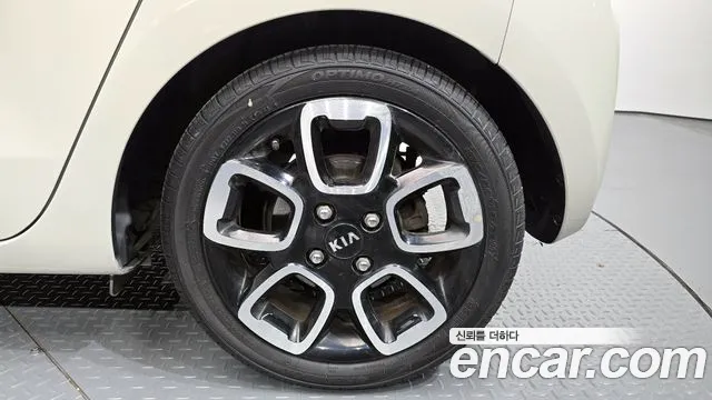2021 Kia The New Ray Signature Sold VIN KNACK811BMT266334 – undercarriage