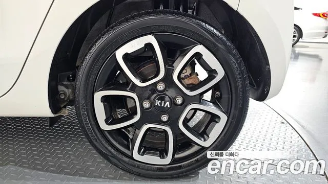2021 Kia The New Ray Signature Sold VIN KNACK811BMT268087 – photo 32