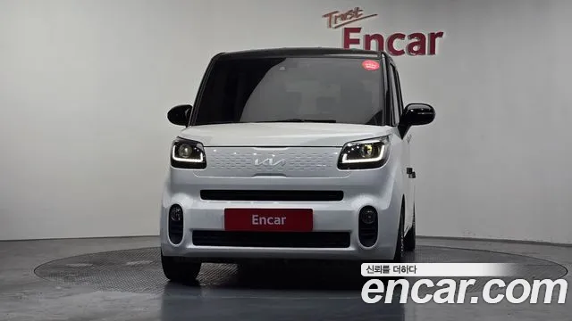 2022 Kia The New Ray Signature VIN KNACK811BNT300342